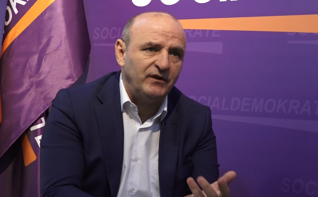 Bilall Sherifi përcjellë mesazhin e Jakup Krasniqit nga Haga