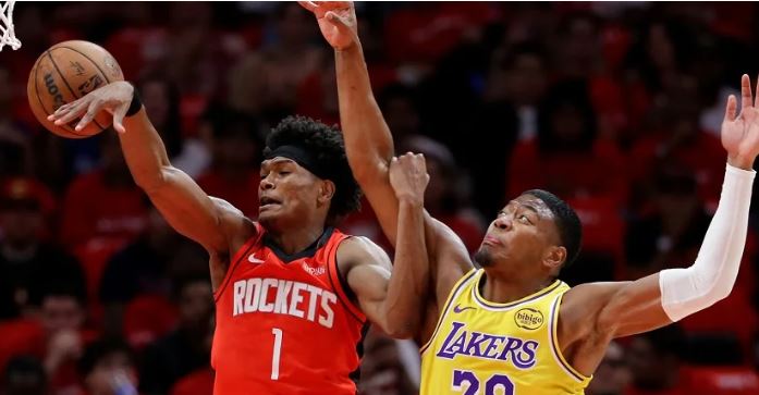 Fitore jashtë fushe edhe për Bostonin e San Antonion
