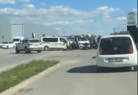 Aksident i rëndë trafiku në Lipjan, katër persona të lënduar
