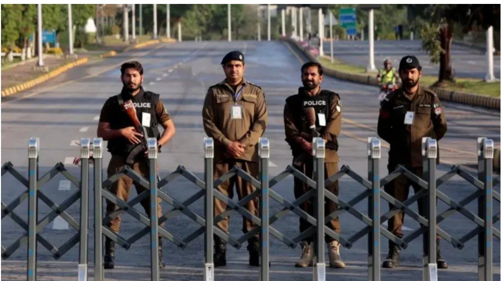 Kontroll i shtuar sigurie, Pakistani bëhet gati për bisedimet SHBA-Iran në Islamabad