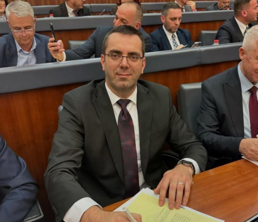 “Metoda e zarfeve” për zgjedhjen e Presidentit/ Flet deputeti i LVV-së, ja çfarë thotë