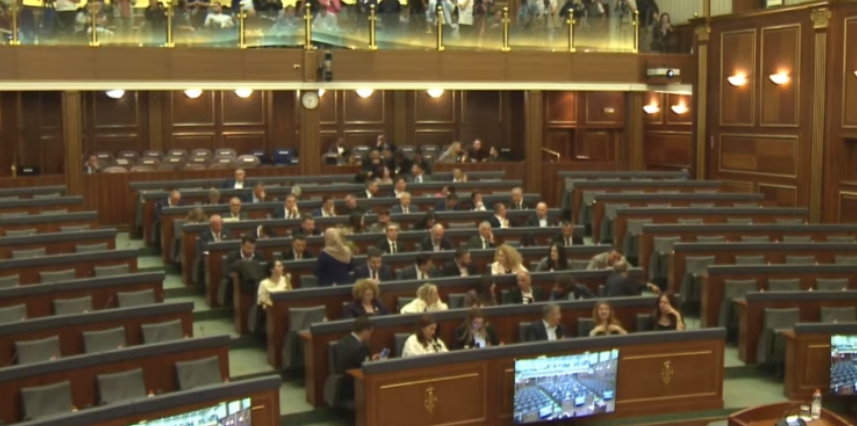 Komisioni jep dritë jeshile, Rushiti dhe Hoxha plotësojnë kushtet për presidente