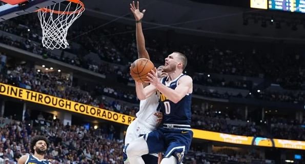 Oklahoma skuadra e parë gjysmëfinaliste