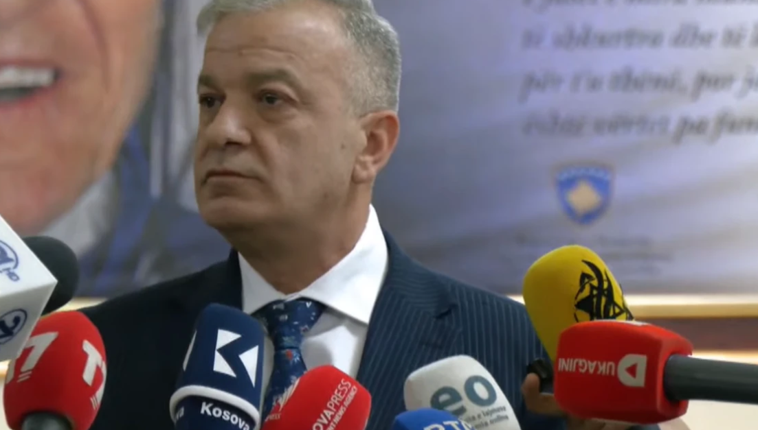 Mesazhi “karate” për presidentin, Bardiqi kërkon falje për keqkuptimin