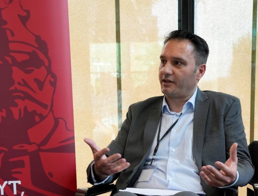 Vox populi, vox Dei dhe tre simptomat e jostabilitetit institucional apo politik në Kosovë