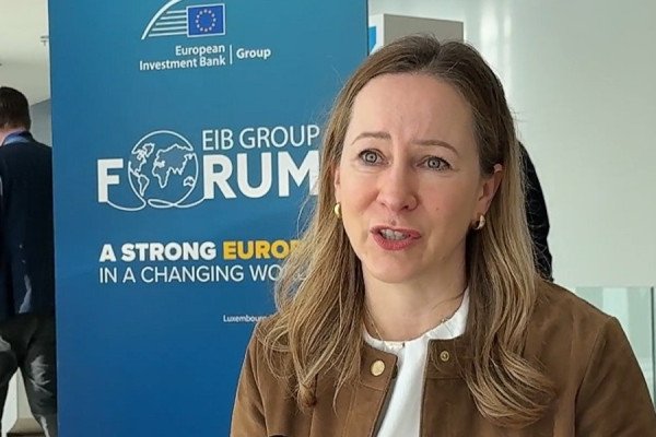 Kristina Kanapinskaite nga EIB: Rriten investimet në Kosovë, në fokus energjia dhe infrastruktura