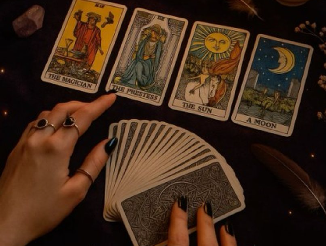 Horoskopi i muajit maj 2026, sipas letrave tarot!