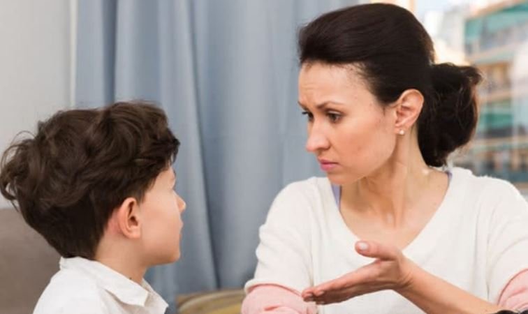 5 gabime të zakonshme të prindërimit që mund të dëmtojnë zhvillimin e fëmijëve