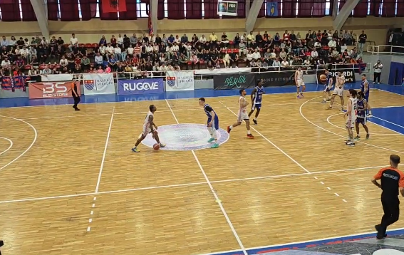 Besëlidhja dhe Tirana fitojnë në transfertë dhe i afrohen finales