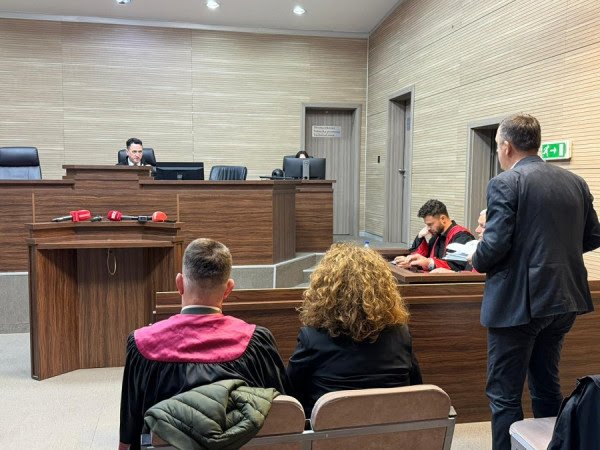 ​Gjyqi për gazin në kuvend, mbrojtja me vërejtje për provat e prokurorisë