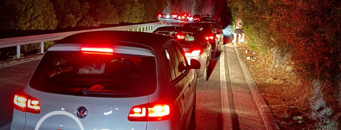 “Kemi mbetur pa bukë e ujë në mes të malit” – mërgimtarët bllokohen mbi 15 orë në kufirin Mal i Zi – Kroaci 