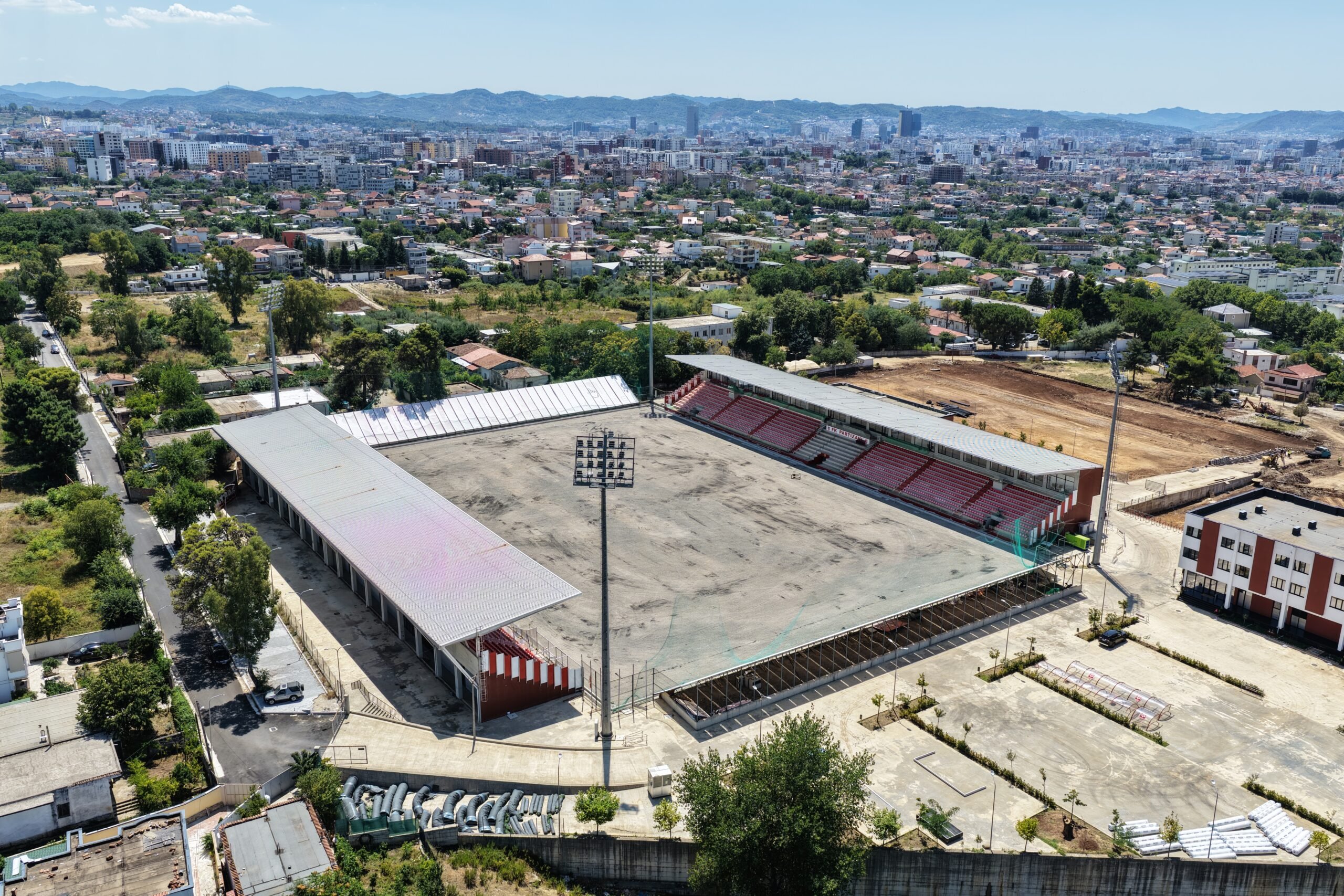 FSHF vijon investimet në “Arena e Demave”