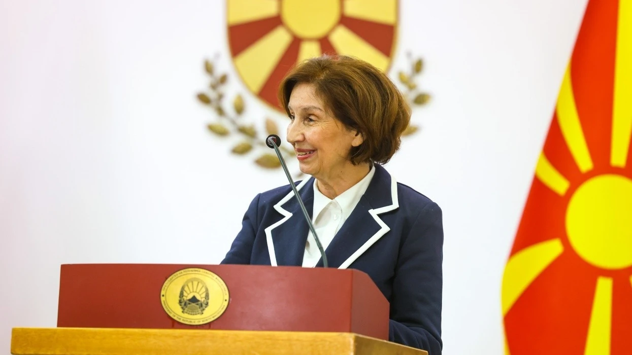 Siljanovska-Davkova: Ilindeni na obligon të jemi trashëgimtarë të denjë të paraardhësve tanë të lavdishëm