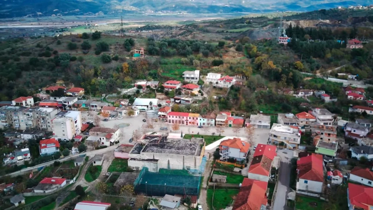 Bashkimi i Selenicës me Vlorën, deputeti i PS del kundër: Uroj që Kuvendi të dëgjojë zërin e qytetarëve