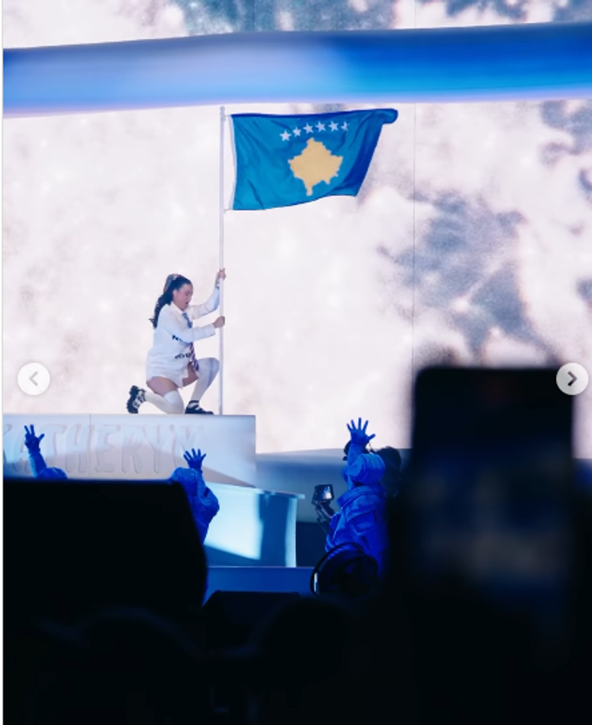 Katy Perry pas performancës së parë në Kosovë: “Ishte magjike” 2 Image