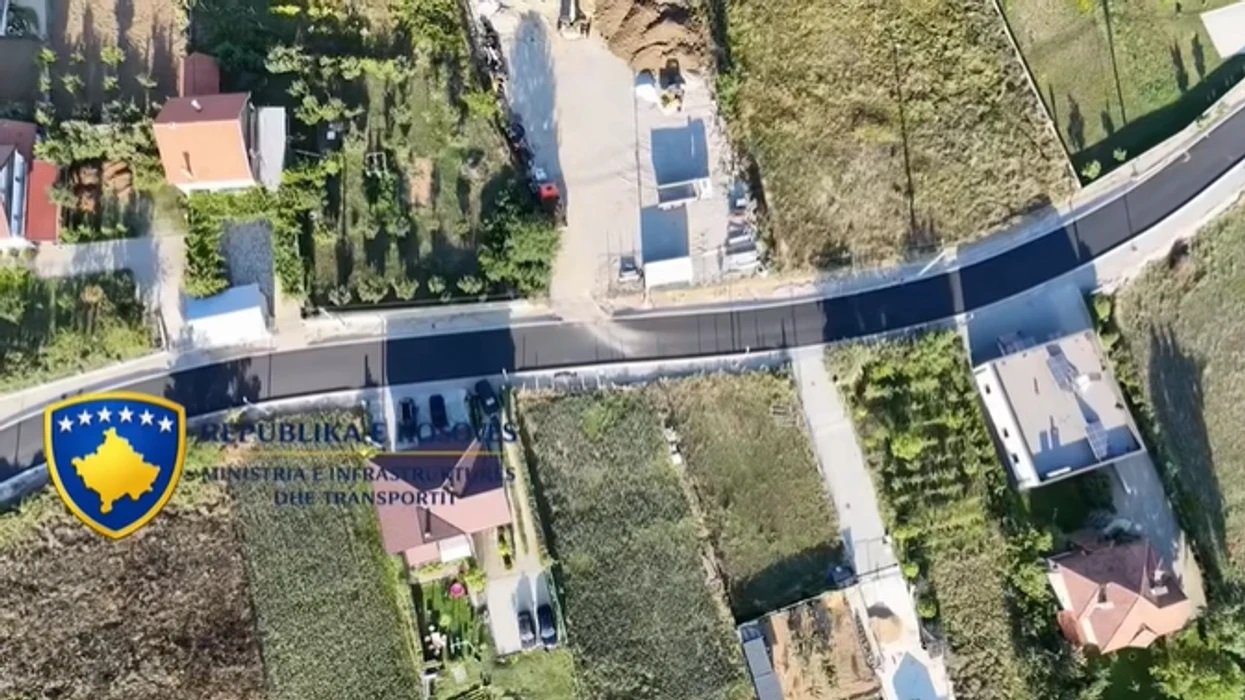“Investim 939 mijë euro” – Basha njofton për rehabilitimin e rrugës Suharekë–Peqan