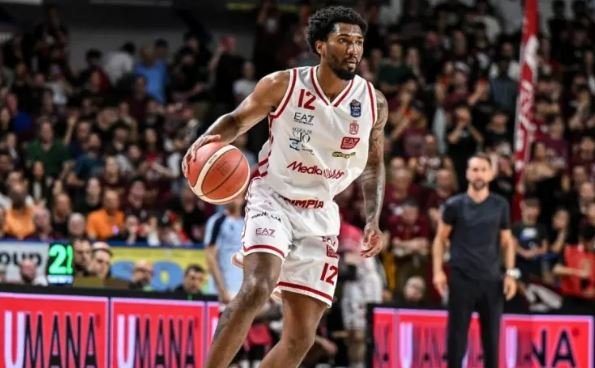 Armoni Brooks nuk shkon te Real Madridi