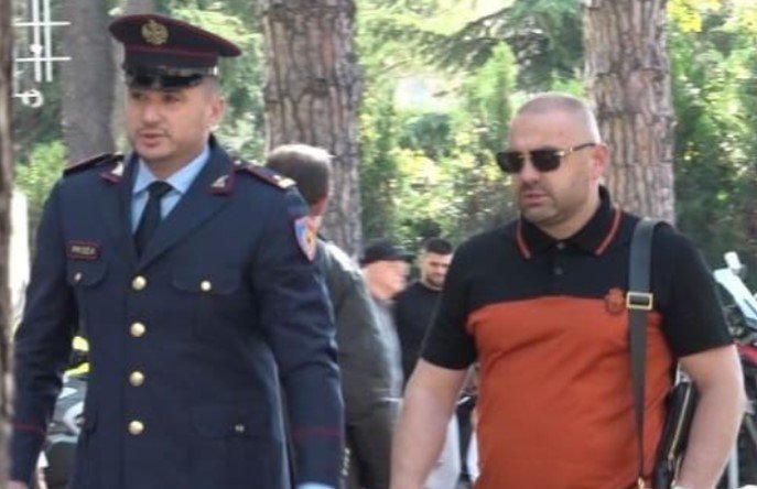 Shkarkimi nga detyra/ I besuari i Prodës, Uljan Shpataraku çon Policinë e Shtetit në gjyq