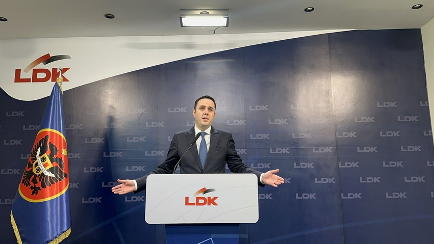 Një ditë para seancës së Kuvendit  Abdixhiku mbledh grupin parlamentar të LDK së