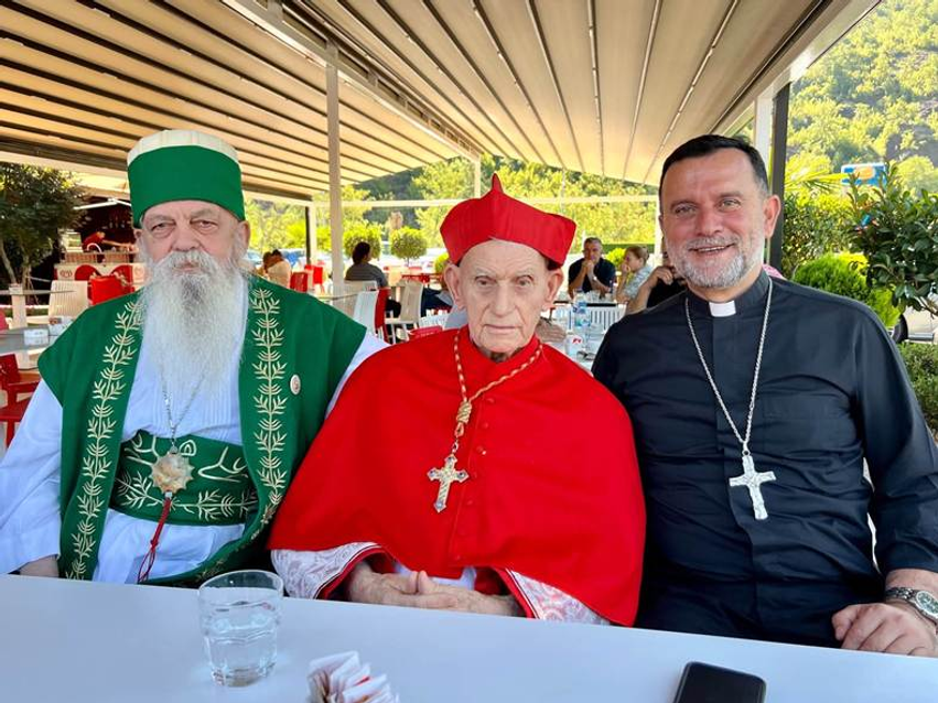 Spaçi nuk e mposhti shpirtin