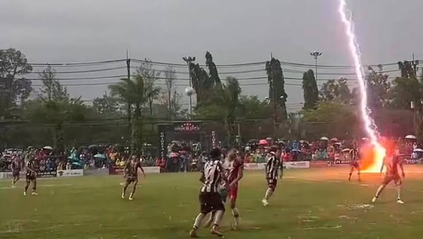 Futbollisti tajlandez vritet nga rrufeja gjatë ndeshjes
