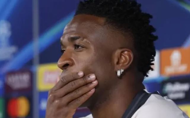Arsenal po ndjek me sy e vesh situatën