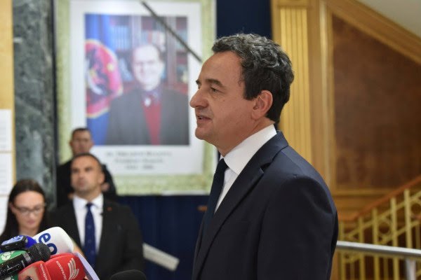 ​Kurti fton Gjinin dhe Hamzën në takime: Zgjedhja e presidentit është përgjegjësi edhe e opozitës