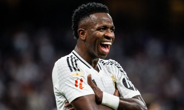 Vinicius Junior e vazhdon kontratën me Real Madridin