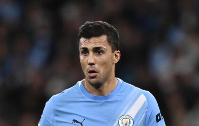 Manchester City në kërkim të pasuesit të Rodrit