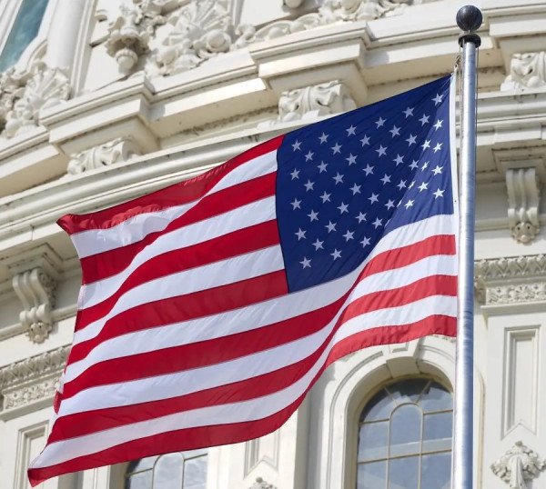 ​Senatorët amerikanë kërkojnë që SHBA-ja të rivendosë sanksione ndaj zyrtarëve të Republikës Sërpska
