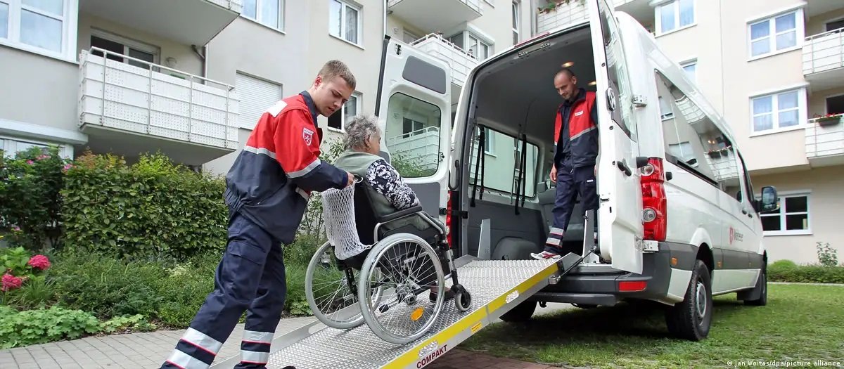 A do të rikthejë Gjermania shërbimin civil?