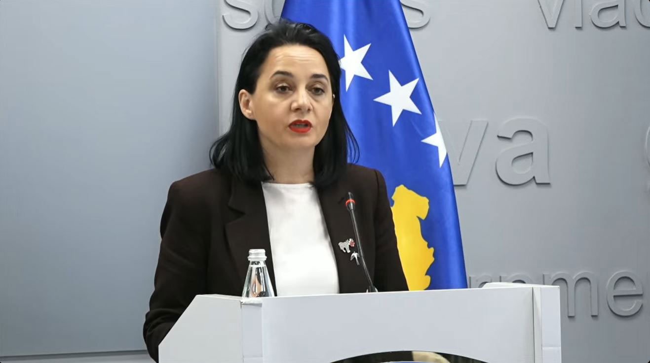 Reagon Pacolli e LVV-së: Presidenti nuk është i një partie, është i Republikës