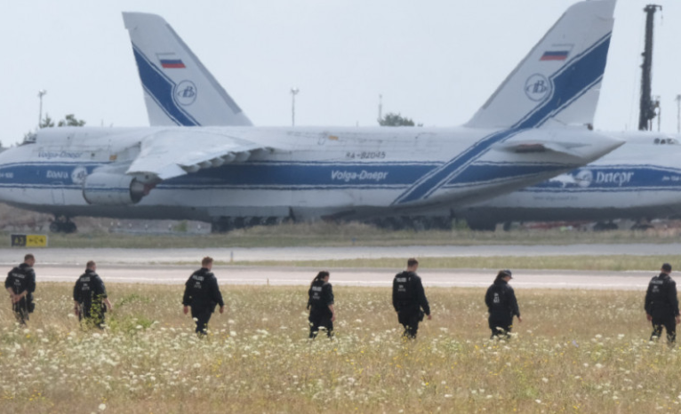 Droni me eksploziv, 100 oficerë policie kontrollojnë aeroportin në Leipzig