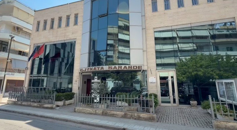U kapën me armë zjarri në Gjashtë të Sarandës dhe dyshohej se do kryenin vrasje, jepen masat e sigurisë për të ndaluarit!