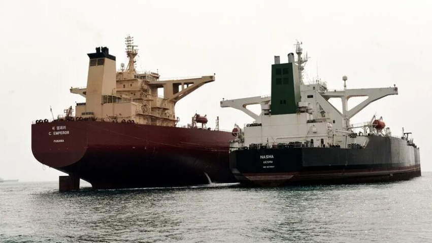 Financial Times  Bllokada amerikane ndal eksportet iraniane të naftës nga Kharg