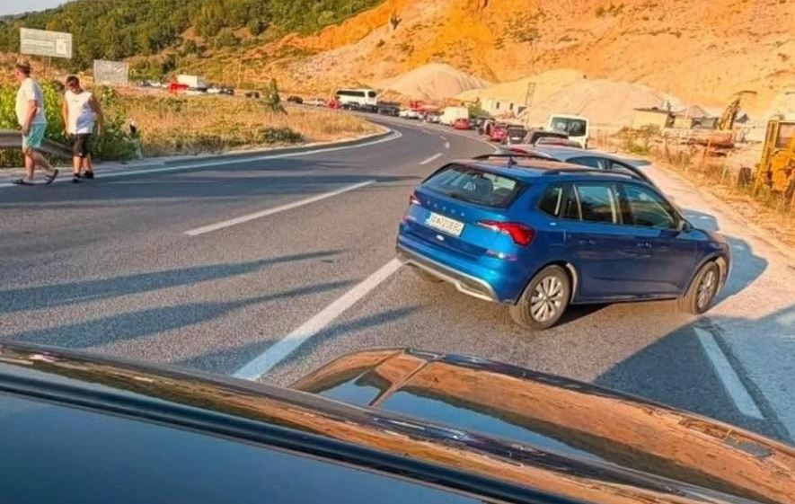 Aksident i rëndë në Gostivar-Kërçovë, humb jetën 63-vjeçari, plagoset rëndë 34-vjeçari