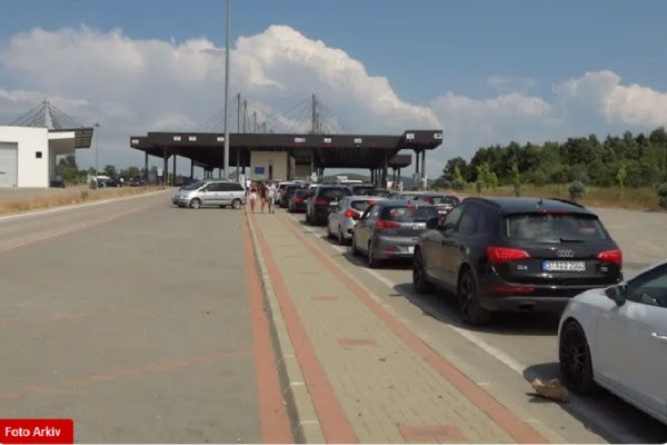 ​Kolona në dalje nga Kosova, kjo është gjendja në pikat kufitare