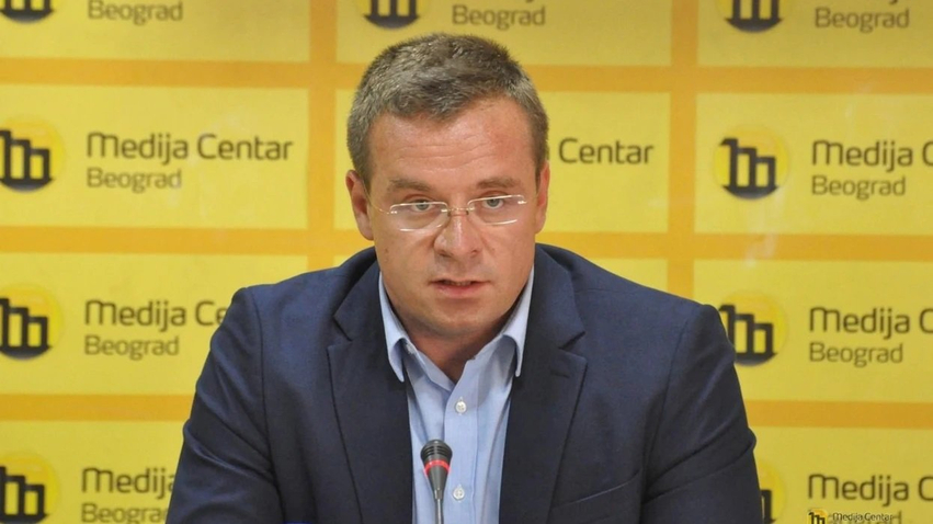  Egoja dhe hakmarrja mbi jetën e njerëzve   Stojkoviq i kundërpërgjigjet Vuçiqit për ndryshimin e rrjedhës së Ibrit