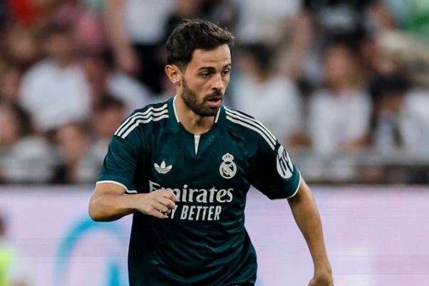 Bernardo Silva flet pas debutimit të tij me Realin