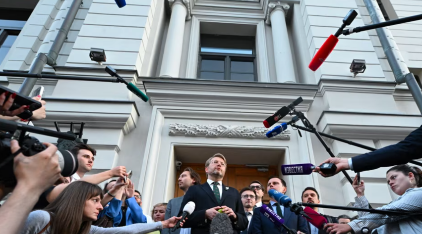 Gjykata Supreme ruse përjashton partinë kundër luftës nga zgjedhjet e ardhshme