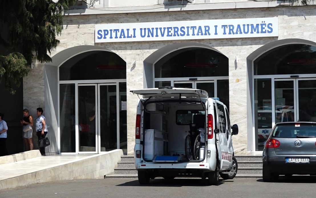 Shpërthen tubi i gazit të një mjeti lundrues në Velipojë, 39-vjeçari pëson djegie në trup. Transportohet te Trauma