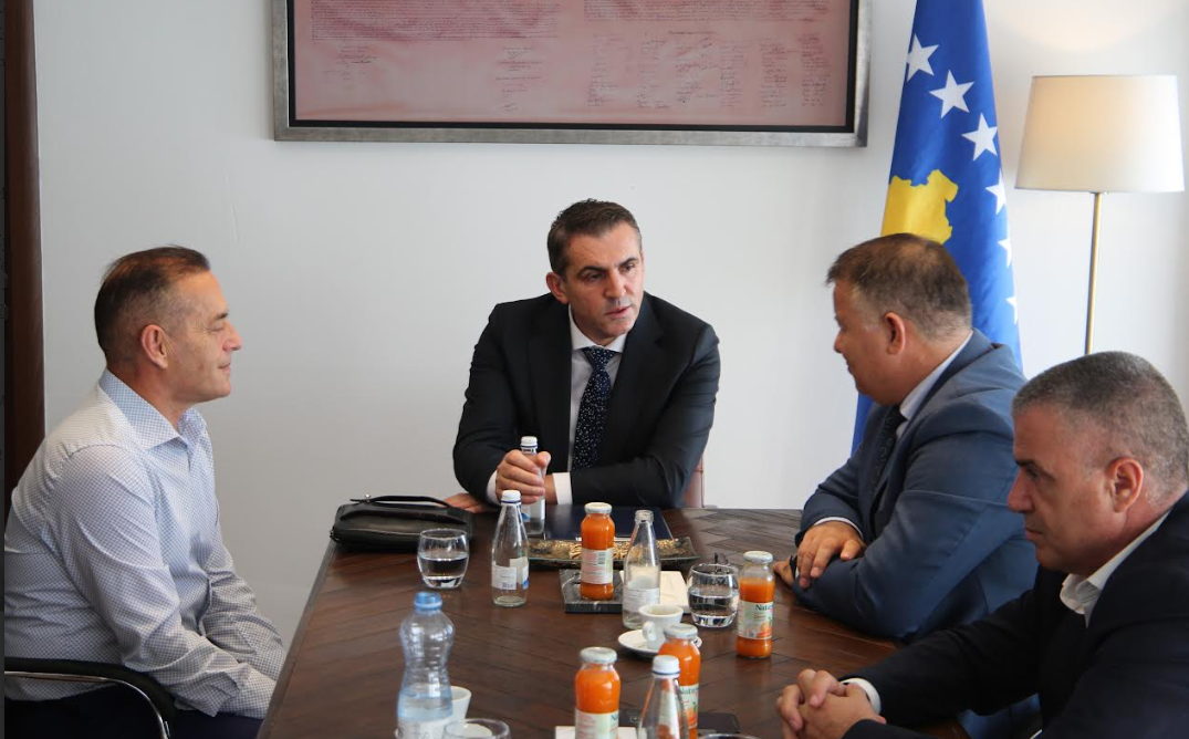 Takohen dy krerët e sigurisë dhe drejtësisë, kryeprokurori dhe drejtori i policisë 