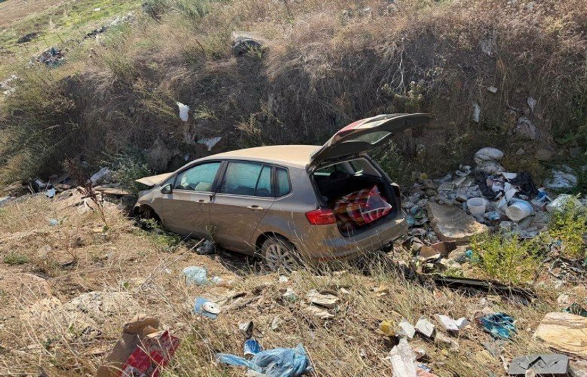 Sekuestrohen rreth 3 kg marihuanë  vetura dhe telefona celularë