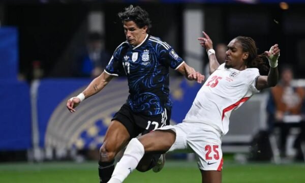 Një pikë ideale takimi mund të gjendet për një futbollist 
