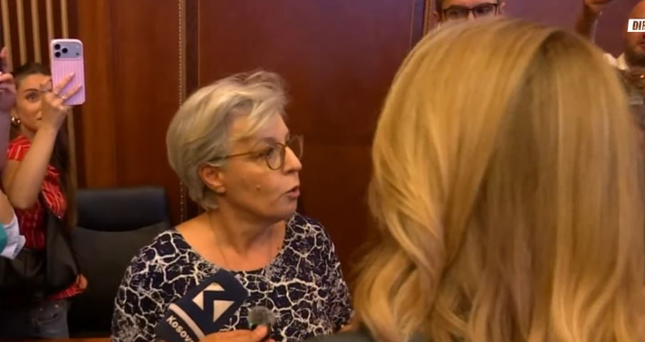 “Thirre seancën, thirre seancën!” – Përplasje e fortë Gërvalla-Deliu Kodra, LVV-ja vendos kushtin