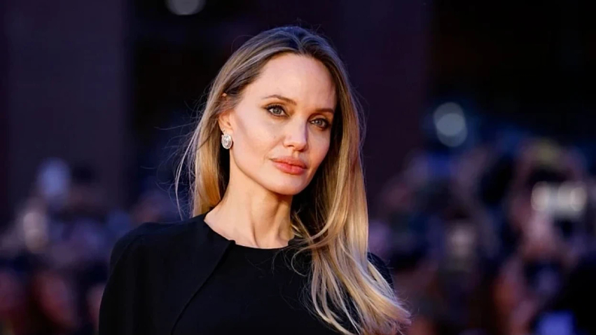 Si reagoi Angelina Jolie ndaj alkoolit të Brad Pitt