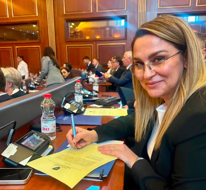 Deputetja e VV-së me akuza ndaj opozitës: Humbësit serialë në panik