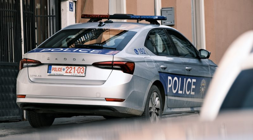  Dhunë në familje   Sulmohet fizikisht gruaja në Skenderaj  i dyshuari në kërkim