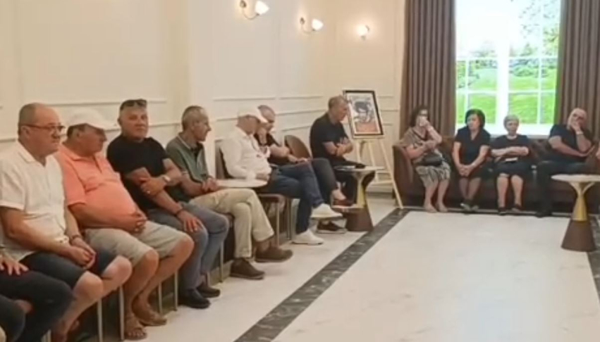 ndarja-nga-jeta-e-ish-sulmuesit-te-flamurtarit-nisin-homazhet