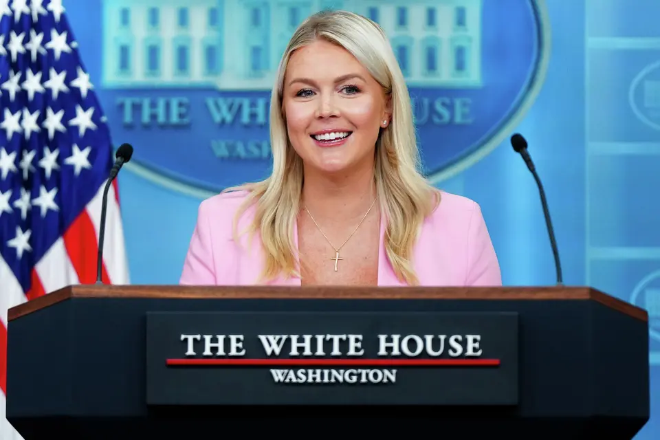 Sekretarja e shtypit e Shtëpisë së Bardhë, Karoline Leavitt largohet nga administrata Trump